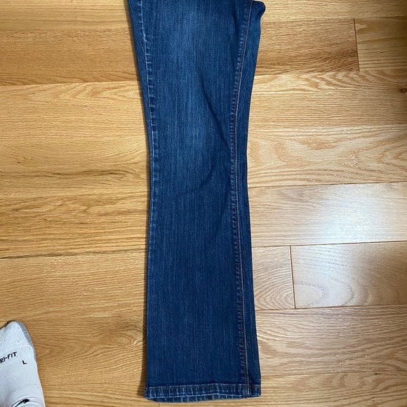 Women’s Levi 515 Bootcut, size 4 - Picture 4 of 4